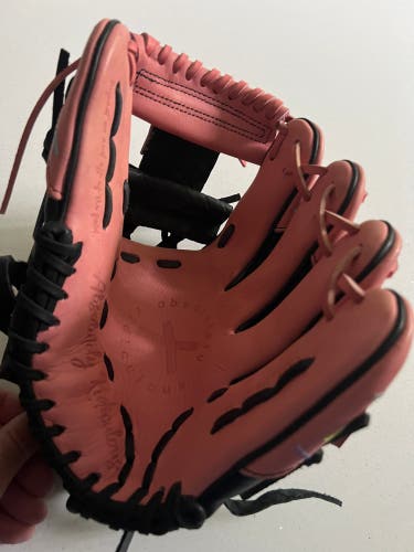 AbsolutelyRidiculous Strawberry Blackout 11 1/2” Glove