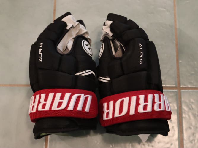 New Arizona Coyotes Warrior Alpha QX Gloves 13" Pro Stock