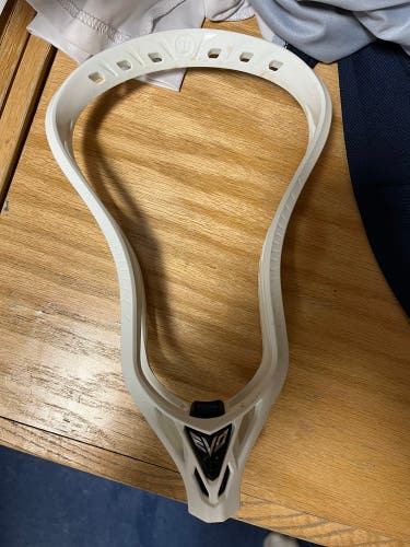 New Attack & Midfield Warrior Evo 5 Head