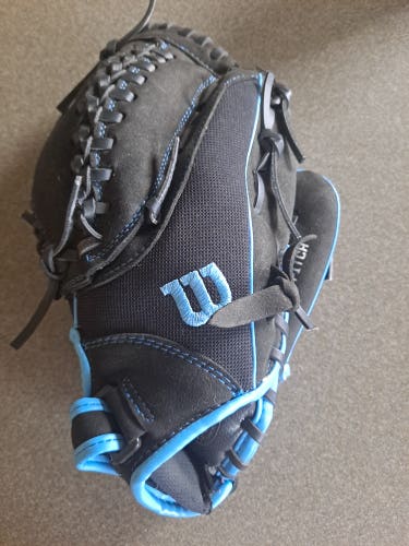 Gently Used Wilson 12" Fastpitch Cat Osterman Girls Glove Right Hand Throw