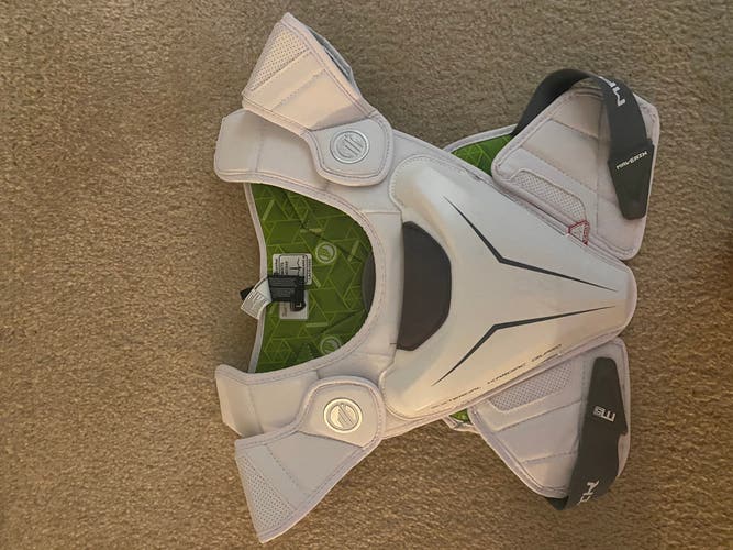 New Large Maverik MAX EKG Shoulder Pads