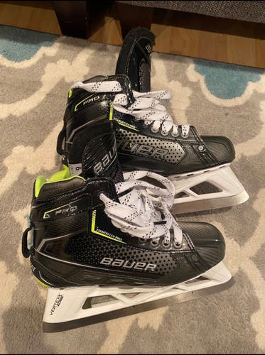 Used Bauer Regular Width  Size 6 Pro Hockey Goalie Skates