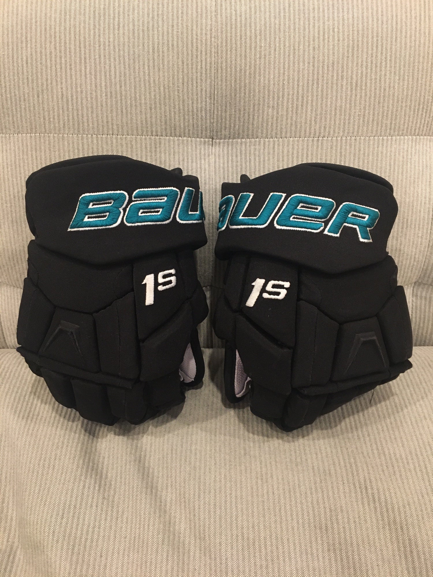 Brand new Bauer skates and warrior gloves and one piece stick., Hockey, St. Albert