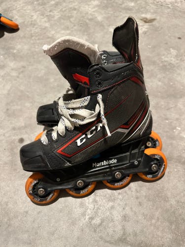 Mars blade CCM Size 8 FT370 Inline Skates