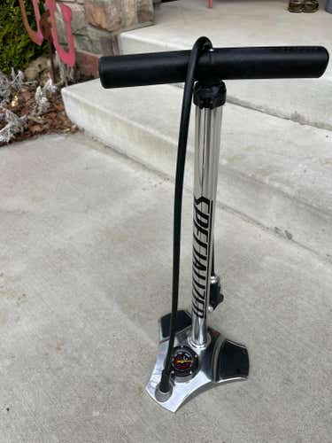 Used Specialized Air Tool Pro Floor Pump