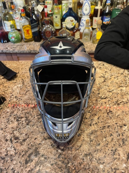 MVP SYSTEM7 CATCHER'S HELMET - NAVY TWO-TONE SIZE 7-7.5