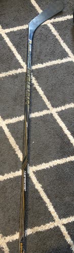 Senior Right Handed P88M Pro Stock Supreme 1S Hockey Stick