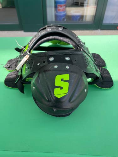 Used XS Schutt Y Flex 4.0 Youth Shoulder Pads
