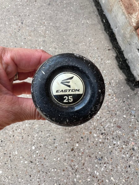 Used Easton Baseball Bat (-10) 15 oz 25"