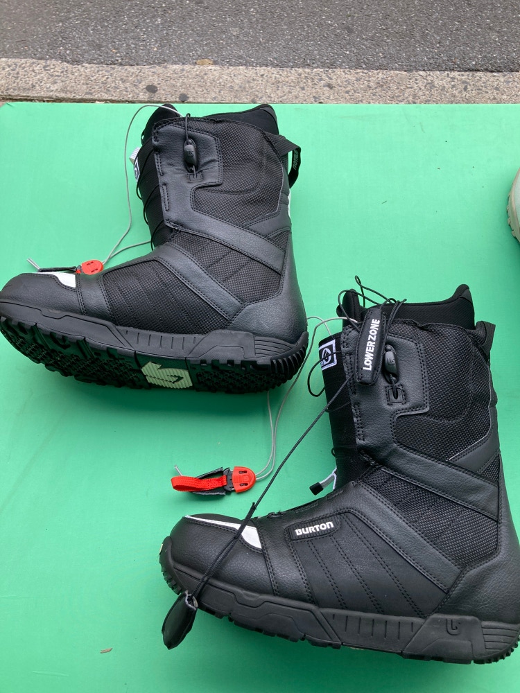 Used Men's Burton Moto Size 13.0 Snowboard Boots