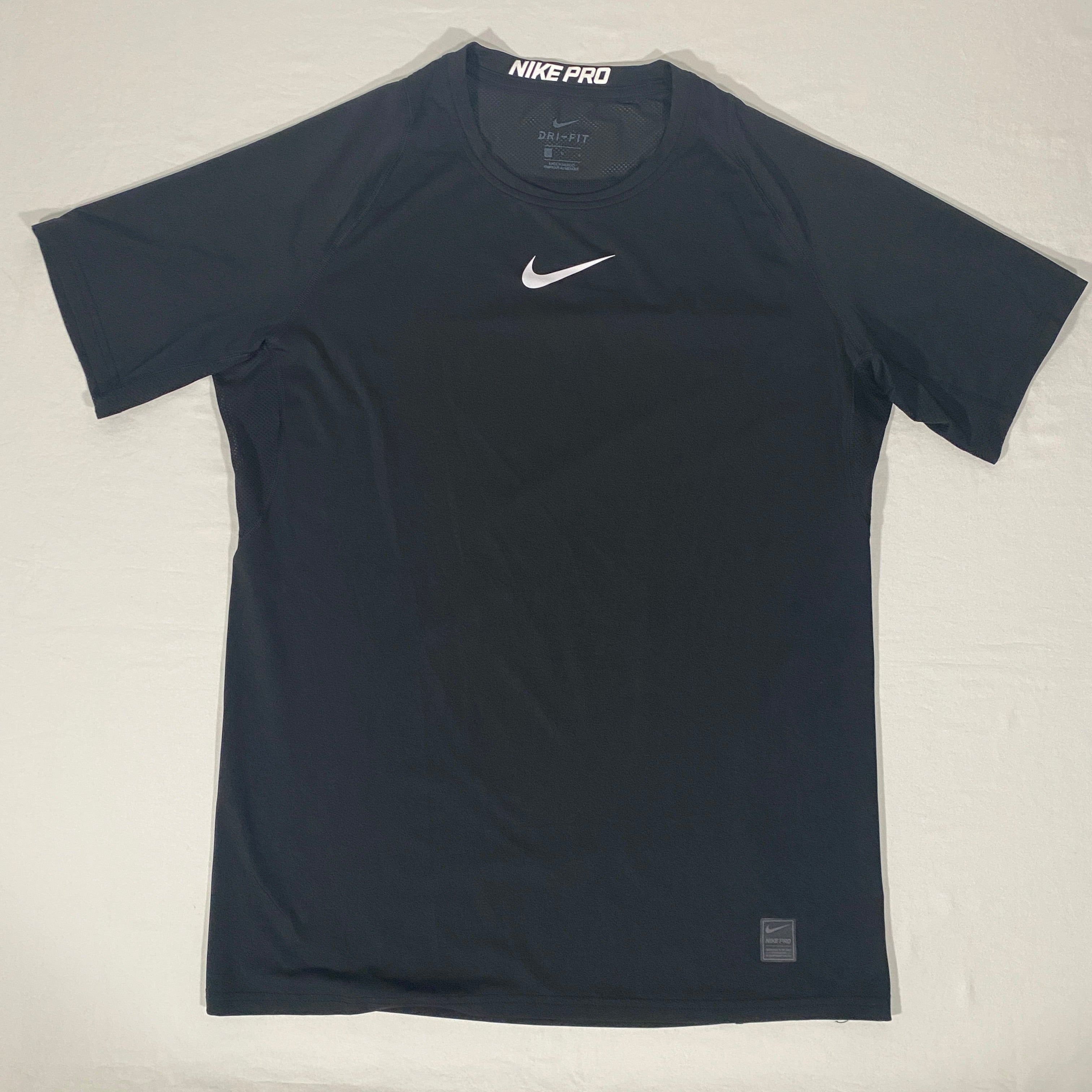 Formación Hassy Contradicción NIKE Pro Dri-FIT Mens Size L Black Short Sleeve Cool Base Layer Training T  Shirt | SidelineSwap