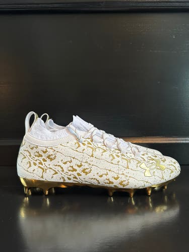 Men's Brand New Under Armour Low Top Spotlight MC Football Cleats. ($80 or best offer!)