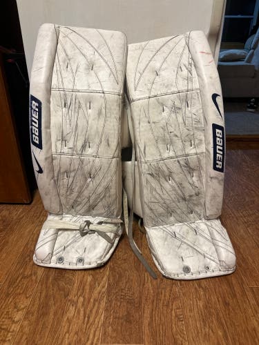 33" Bauer Goalie Leg Pads
