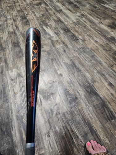 Used 2022 AXE Alloy Strato Bat (-10) 17 oz 27"
