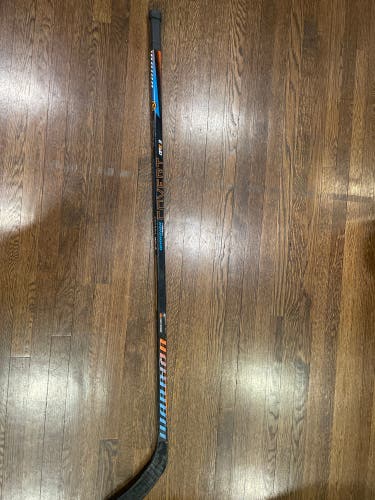 Intermediate Left Hand W28  Covert QRE3 Hockey Stick