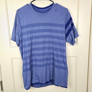 Lululemon Metal Vent Tech T-Shirt Men's Blue Stripe S/S Workout  Stretch Size: L