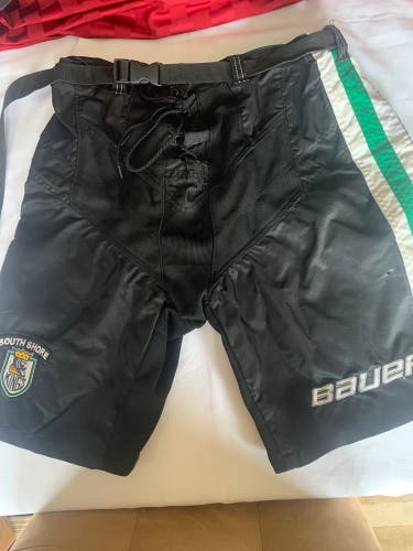 Used Bauer South Shore Kings Junior Stock Shell Size Senior Medium