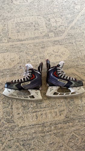 Used Bauer Size 5 Vapor X80 Hockey Skates