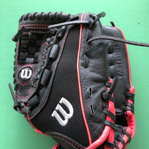 Used Wilson Flash Right-Hand Throw Infield Softball Glove (11")