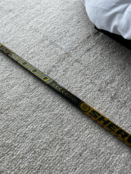 Pro Stock Hockey Sticks