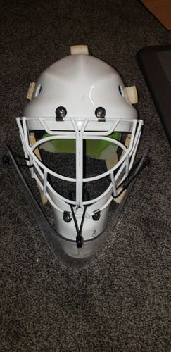 Senior Used Goalie Mask - Large