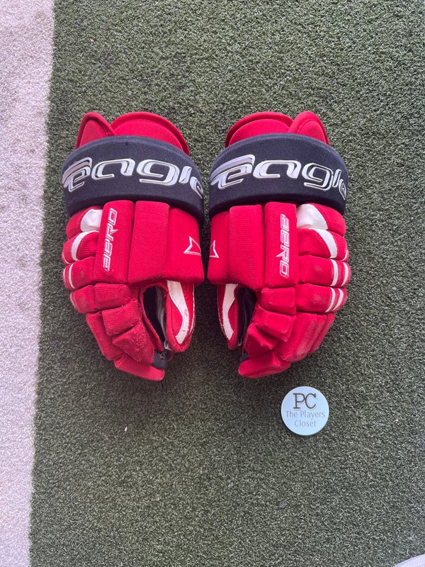 Used Eagle Aero Pro Gloves 12" Pro Stock (womens)