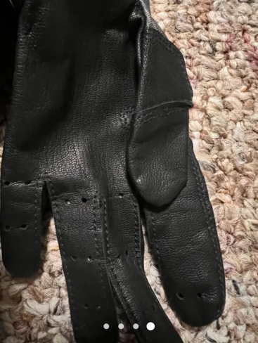 Used Youth XS Nike MVP Batting Gloves - Black