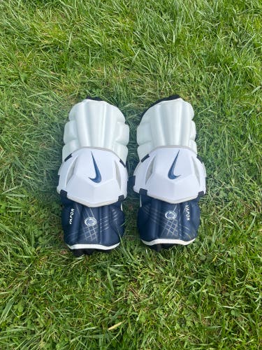 Penn State Elbow Pads