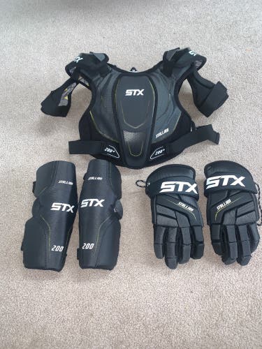 Adult Large STX Stallion 200 Shoulder Pads