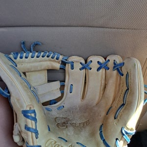 Rawlings 11.5 infield glove
