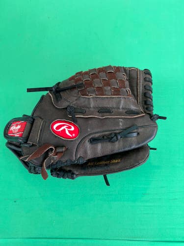 Used Rawlings Right Hand Throw Softball Glove 12"