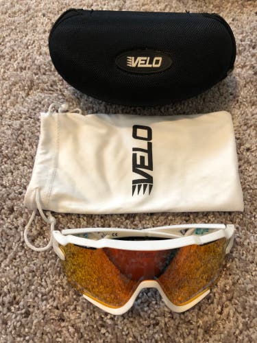 VELO Shades | Gamer | White/Black/ Lava Mirror