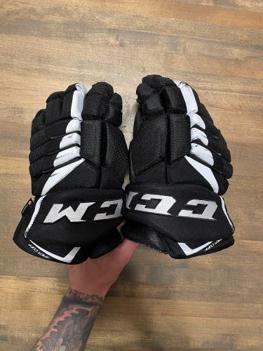 Used CCM 13"  Jetspeed FT4 Gloves
