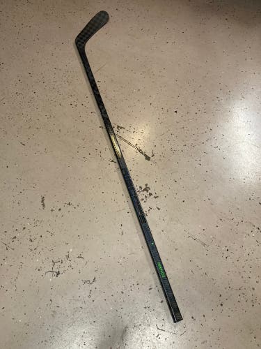 Senior Right Handed P90T  Trigger 6 Pro Hockey Stick