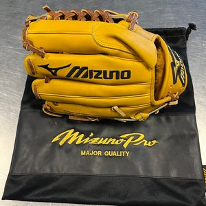 New Mizuno Pro Limited Edition Baseball Glove RHT