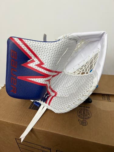 New Bauer Hyperlite Regular Pro Stock Goalie Glove