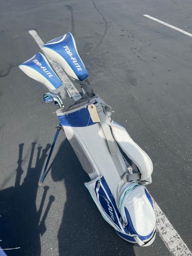 Used Women's Top Flite Right Clubs (Full Set) Number of Clubs (No putter)