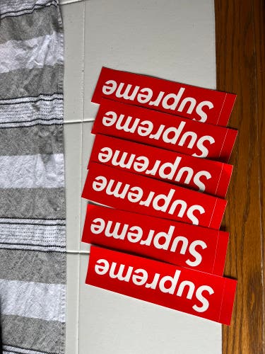 Supreme stickers (4 Pack)