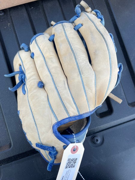 SOTO CUSTOM BASEBALL GLOVE