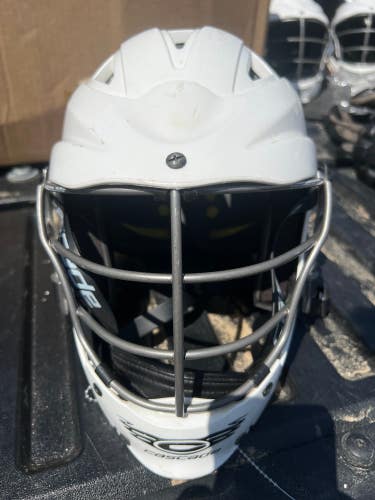 Used Cascade CS-R Youth Helmet