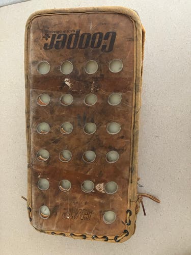 Vintage Cooper GM12 Blocker