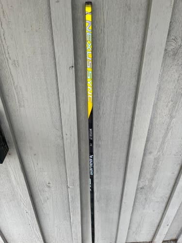 Senior Right Handed P28M Pro Stock Nexus Sync Hockey Stick