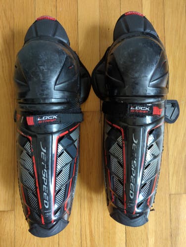 Used CCM JetSpeed FT1 Shin Pads