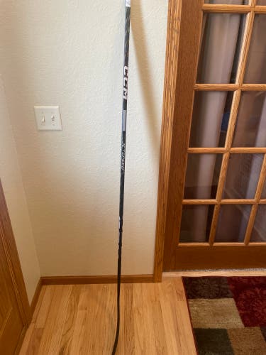 Senior Left Hand P29 JetSpeed FT5 Pro Hockey Stick