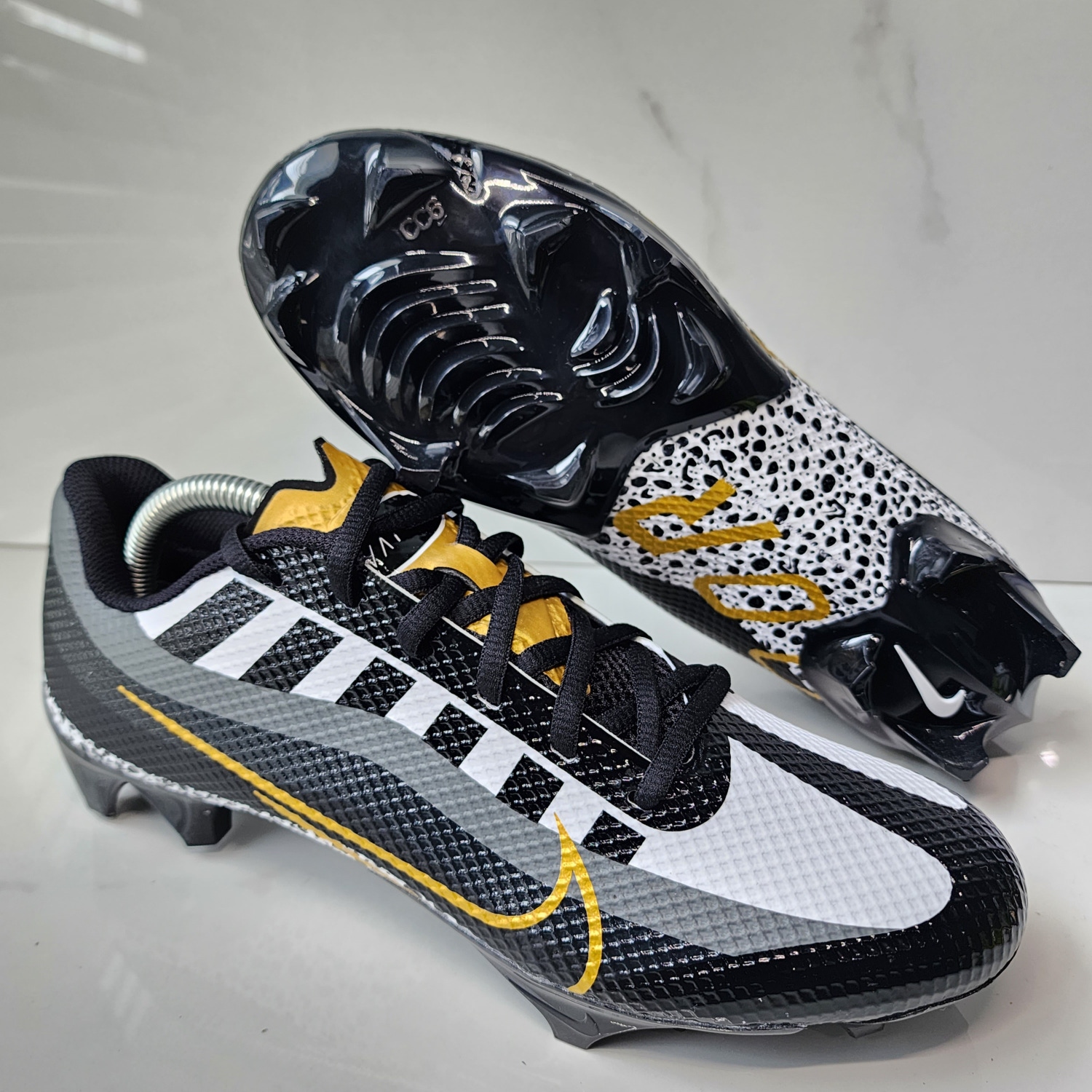 Nike Vapor Edge Speed 360 Men's Football Cleats Black / Gold