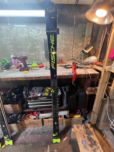 Men's 2022 Fischer 165 cm RC4 World Cup SL Skis