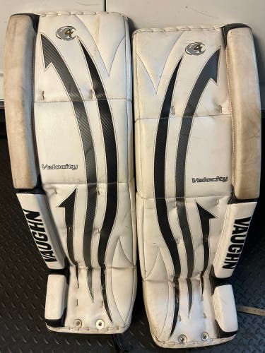 36" Vaughn Velocity V4 Goalie Leg Pads