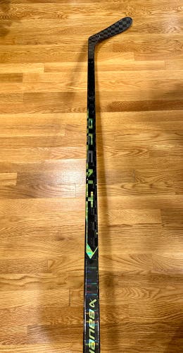 *Unreleased* Pro Stock Bauer Nexus Ag5nt Hockey Stick - P28 - RH