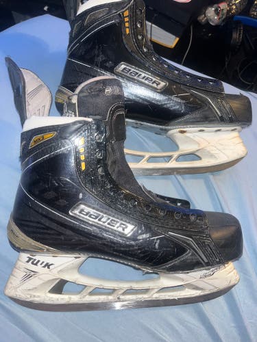 Used Bauer Regular Width  Size 7.5 Supreme MX3 Hockey Skates