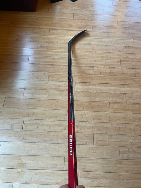 Tim Stutzle NHL Senators Pro Stock Vapor Hyperlite Hockey Stick